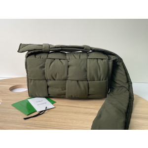 보테가베네타 BV 크로스 백