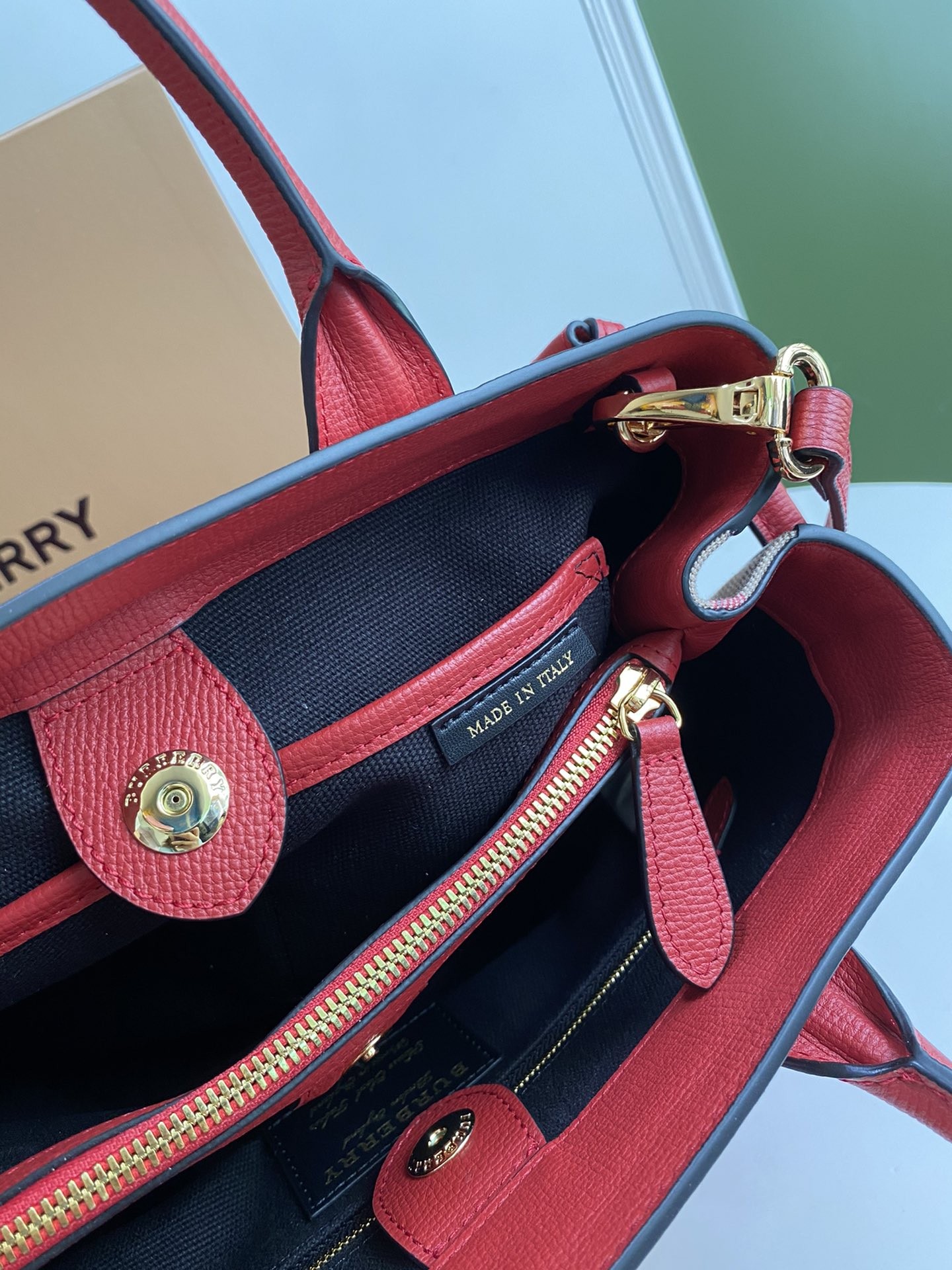 버버리 여성 토트 백