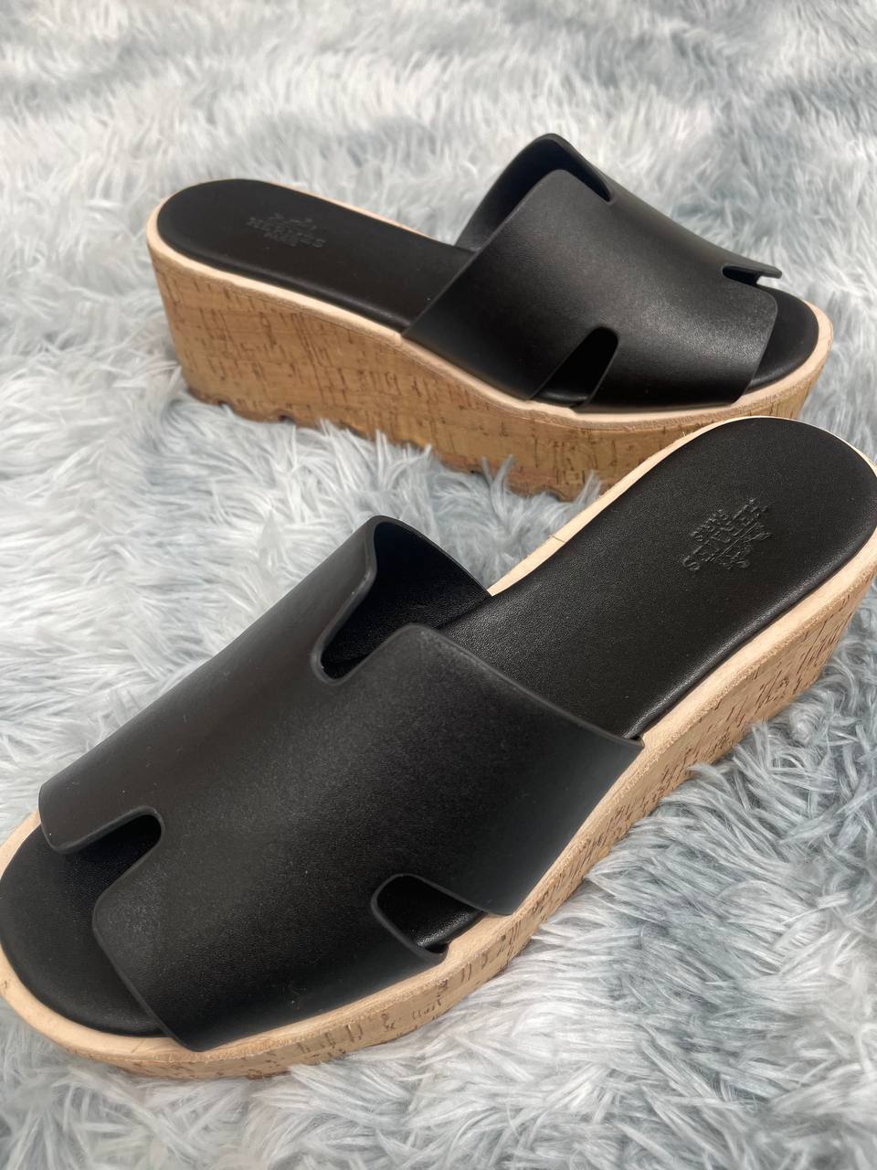 에르메스 이지 웨지 뮬 슬리퍼 샌들 블랙