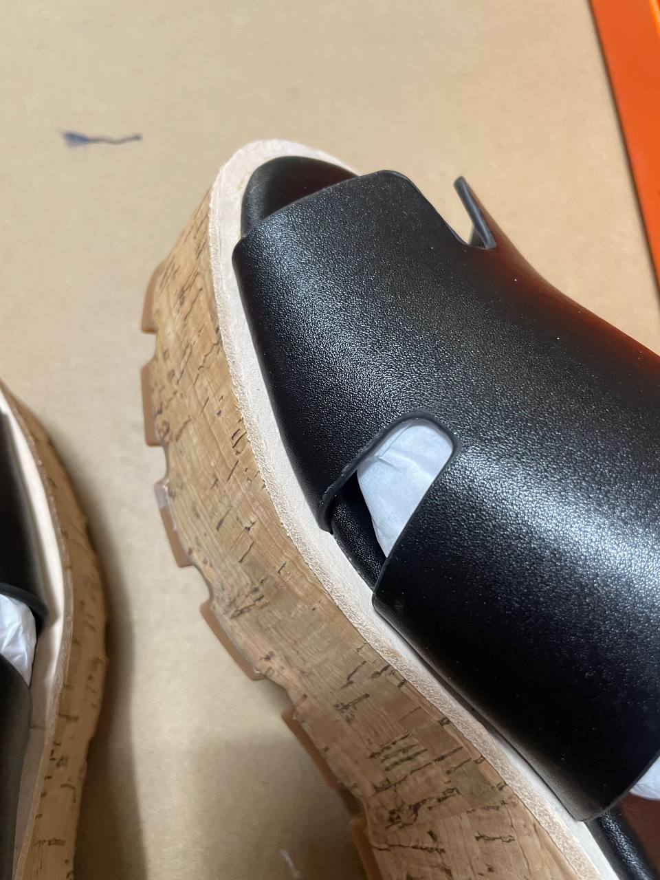 에르메스 이지 웨지 뮬 슬리퍼 샌들 블랙