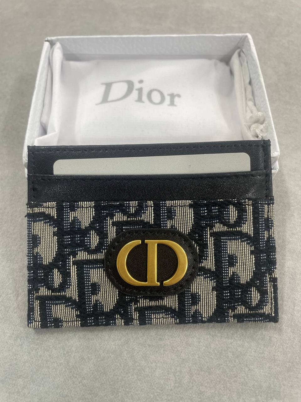 디올 30 Montaigne Freesia 카드 지갑 (블랙,그레이)