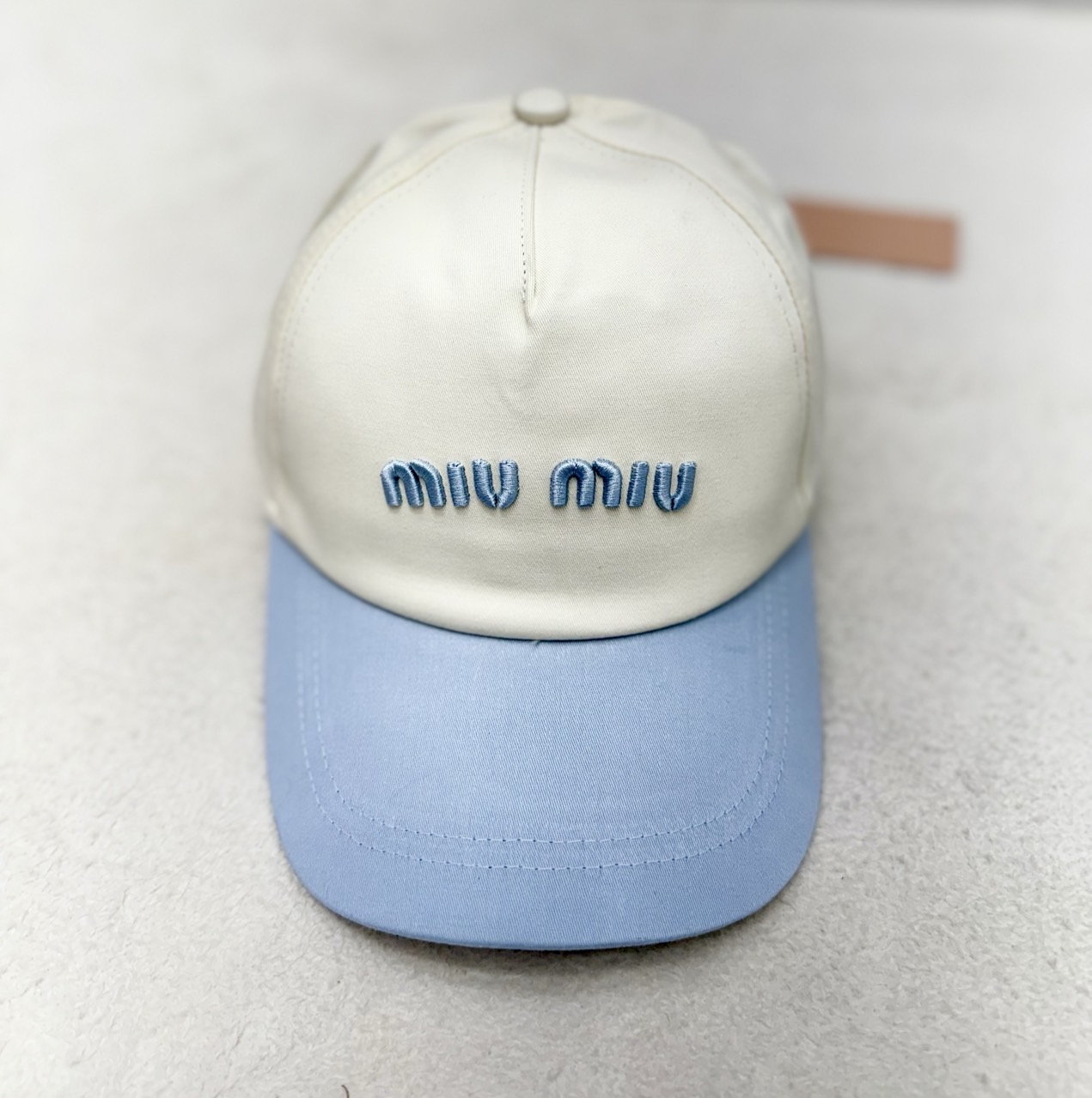 미우미우 볼캡 모자(핑크,크림,화이트)