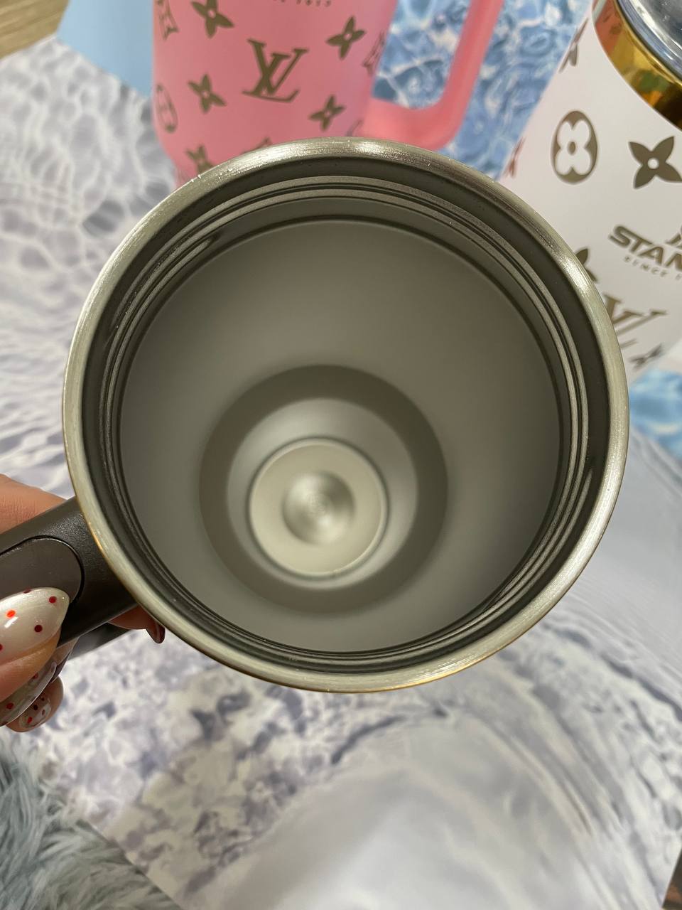 스탠리 1.18L 루이비통 텀블러(브라운,화이트,핑크)