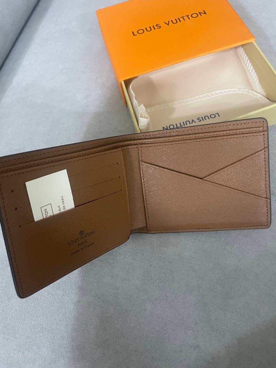 루이비통 반지갑 멀티플 월릿 모노그램