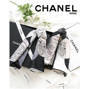 [CHANEL] 샤넬 까멜리아 CC로고 인 HAT 햇 스퀘어 실크 스카프