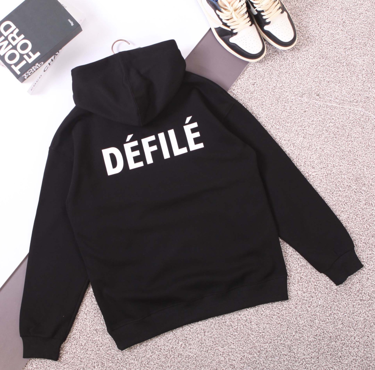 [BALEN CIAGA ] 발렌시아가 체스트로고  후드탑