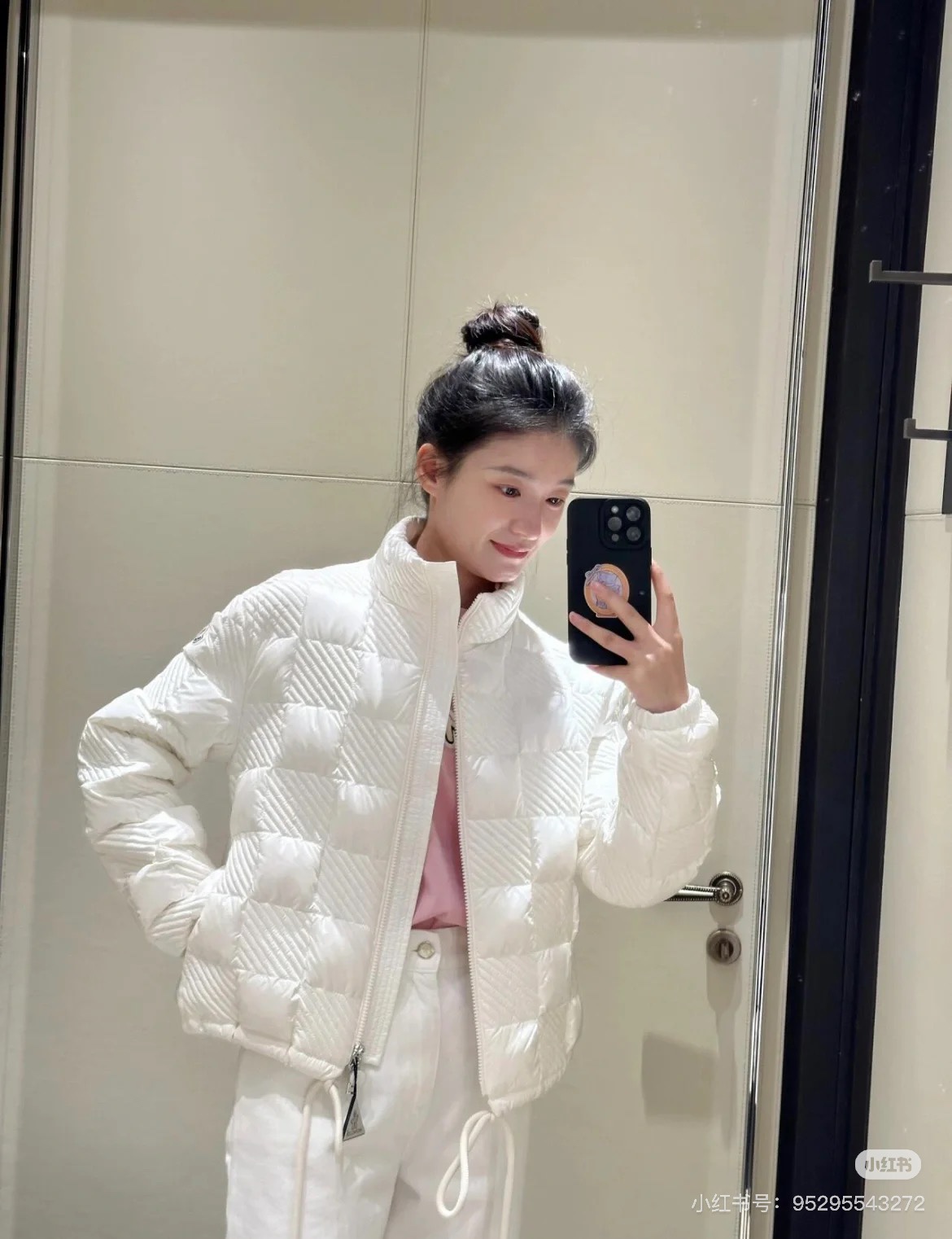 몽클레어 앤시 쇼트 다운재킷