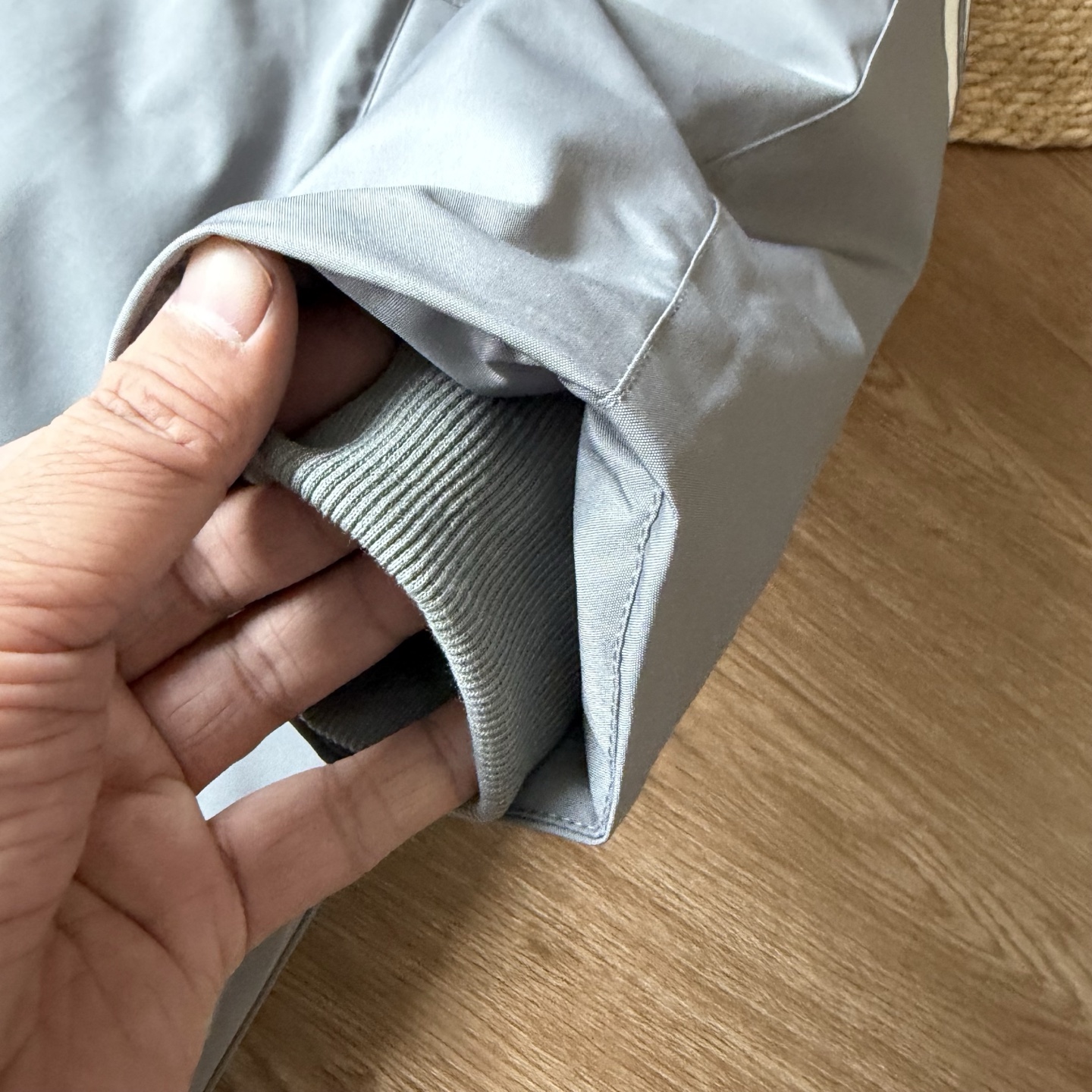 THOM BROWNE 롱패딩