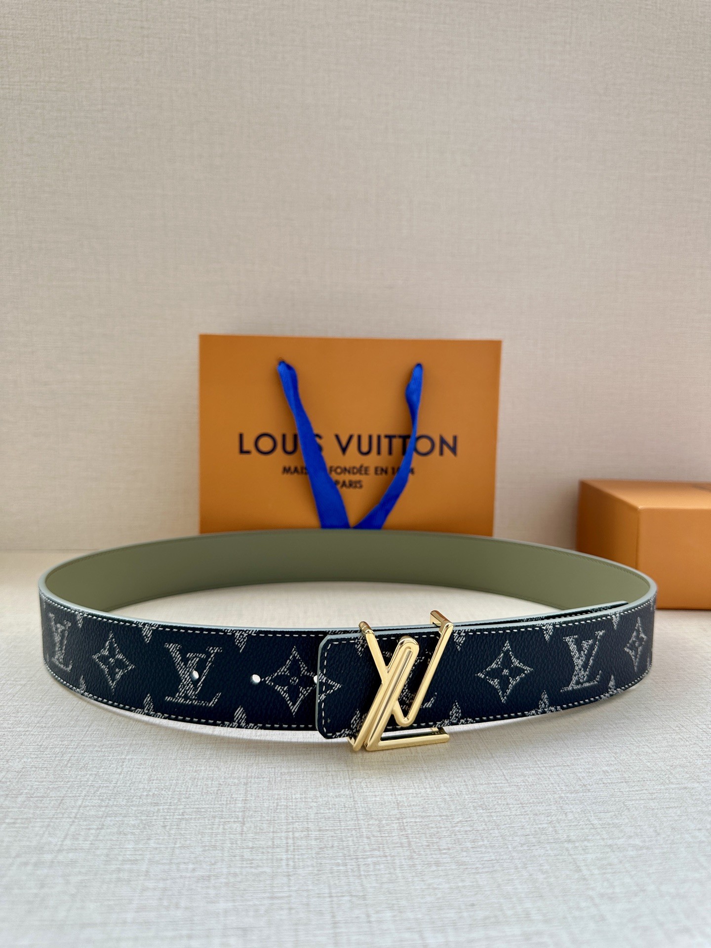 [Louis Vuitton-루이비통]4.0 양면 남성 벨트