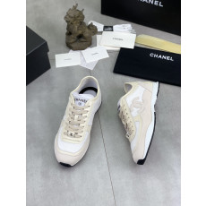 [CHANEL-샤넬]남녀공용 샤넬 스니커즈