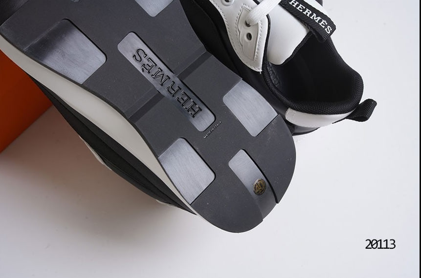 [HERMES] 에르메스 남성 쿠마 스니커즈