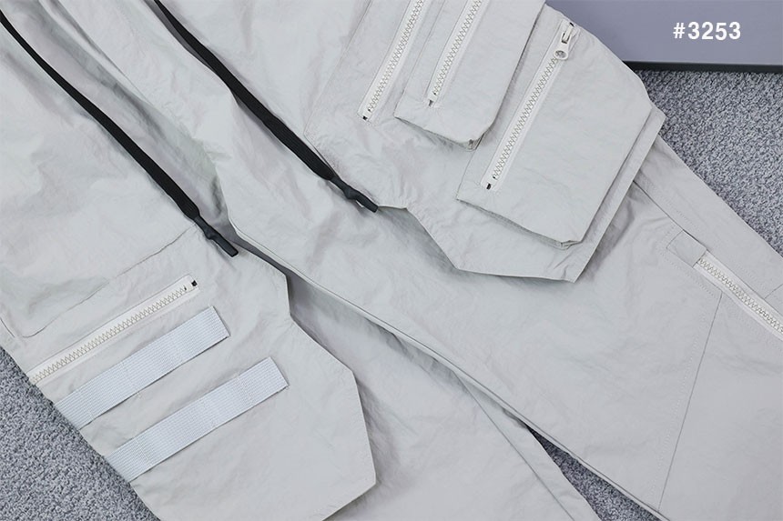 [STONE ISLAND] 스톤아일랜드 멀티포켓 카고 팬츠