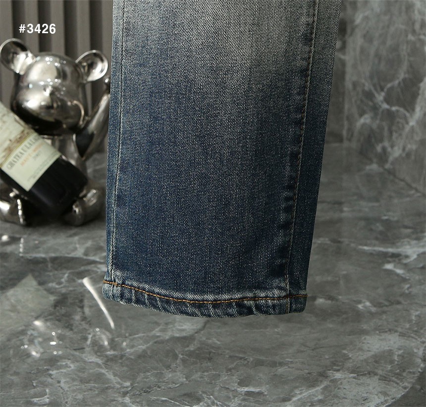 [PRADA] 프라다 엠보 이니셜로고 워싱 데님 팬츠