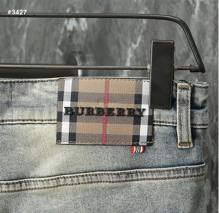 [BURBERRY] 버버리 레드 기마자수 워싱 데님 팬츠