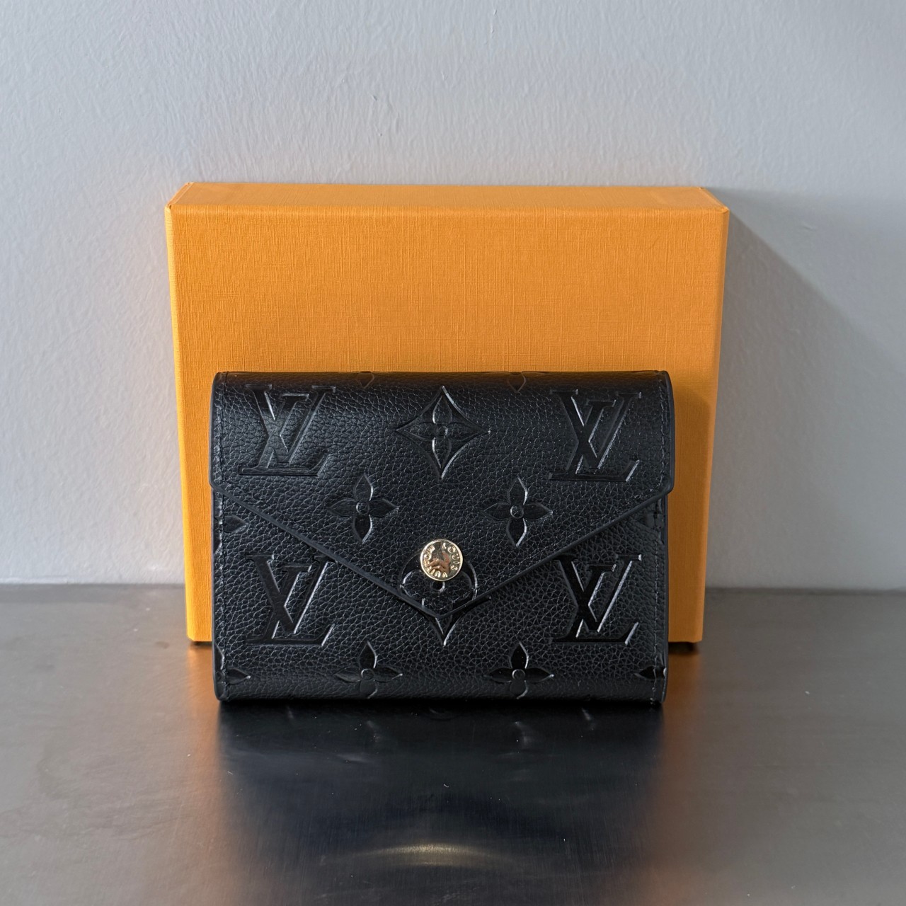 루이비통  빅토린 월릿 앙프렝뜨