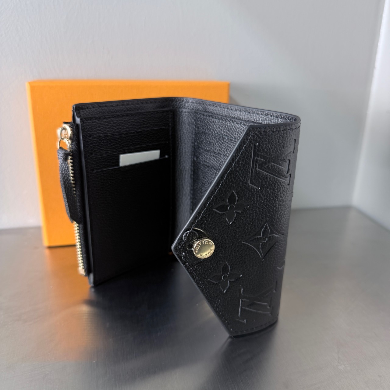 루이비통  빅토린 월릿 앙프렝뜨