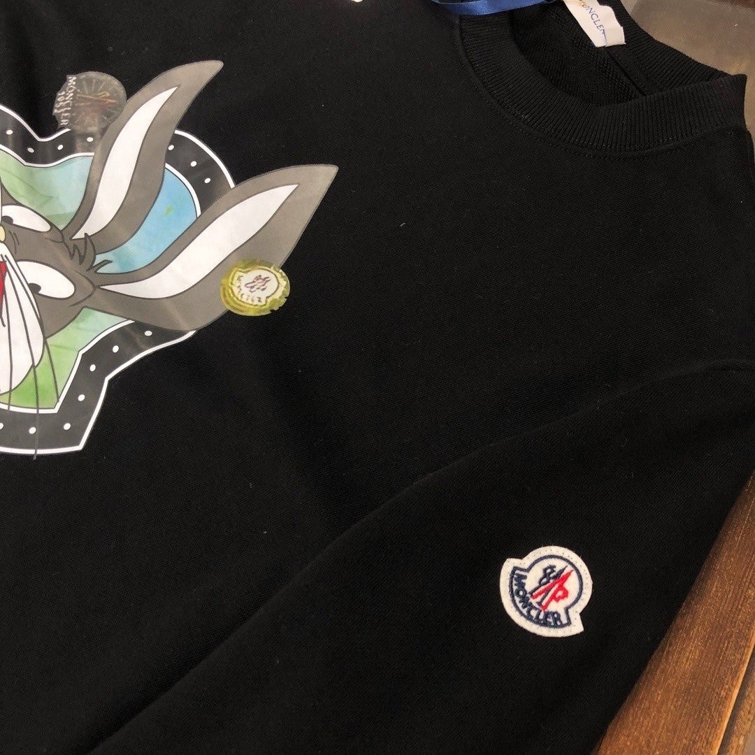 몽클레어 바니 1952맨투맨