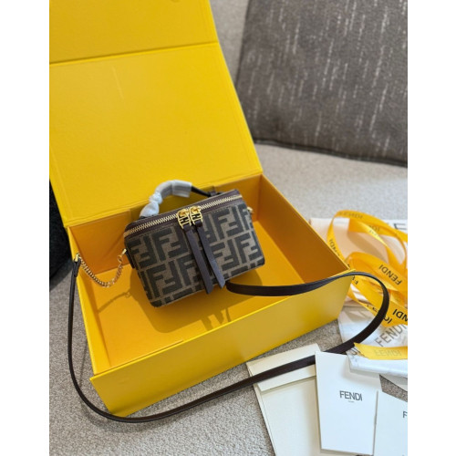 펜디 배니티 FF 패턴 탑 핸들 미니 백